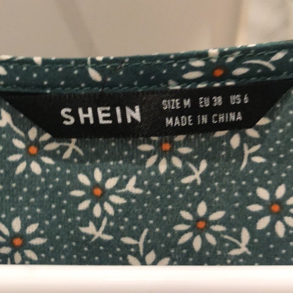 Green blouse - Picture 3 of 3